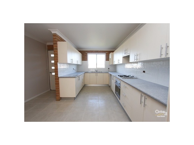 8 Koombal Avenue, Maryland NSW 2287