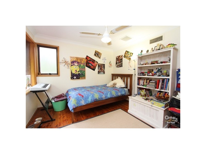 37 Christopher Avenue, Valentine NSW 2280