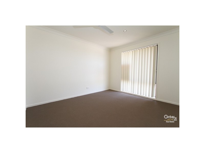 21 Nithsdle Street, Cameron Park NSW 2285