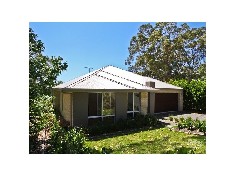 5 Lurnea Crescent, Valentine NSW 2280