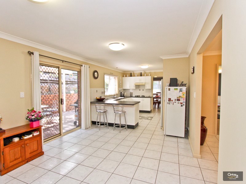 35 Excalibur Parade, Valentine NSW 2280