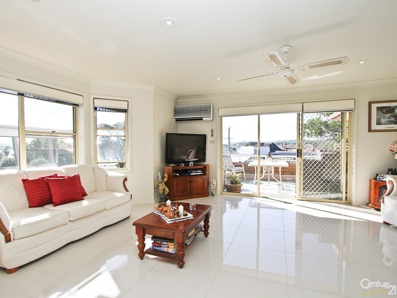 3/58 Allambee Place, Valentine NSW 2280