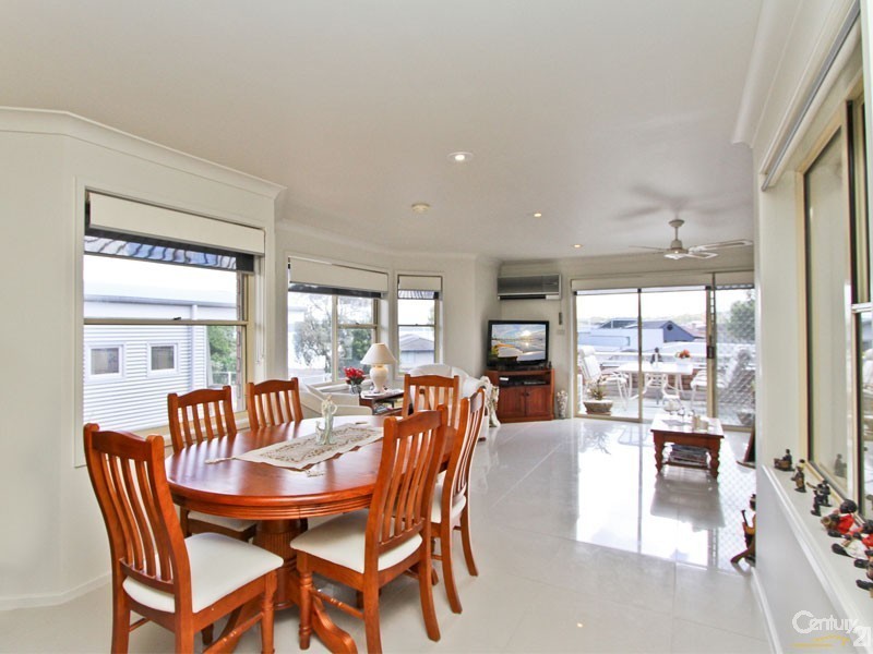3/58 Allambee Place, Valentine NSW 2280