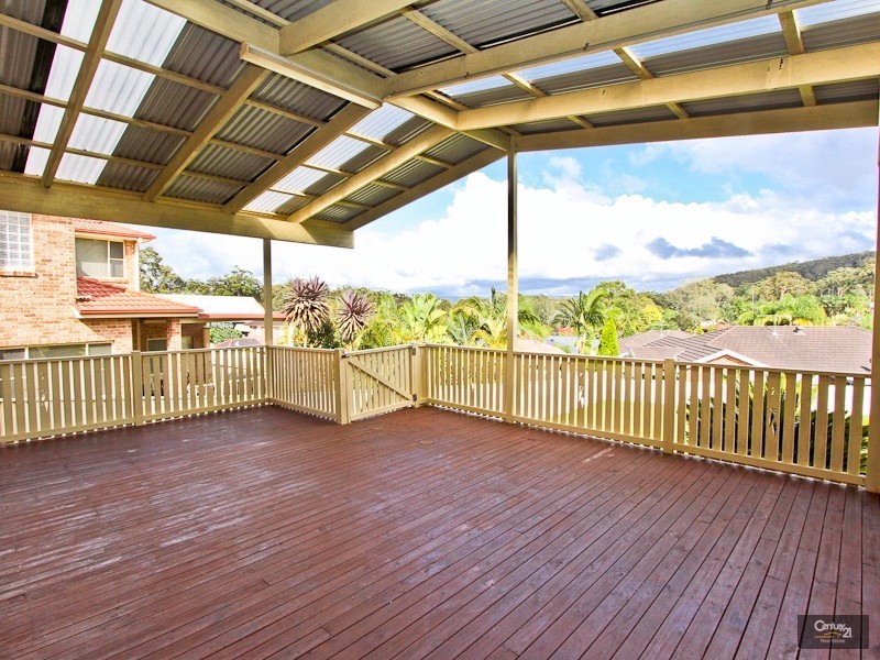 4 Kerrigan Close, Eleebana NSW 2282
