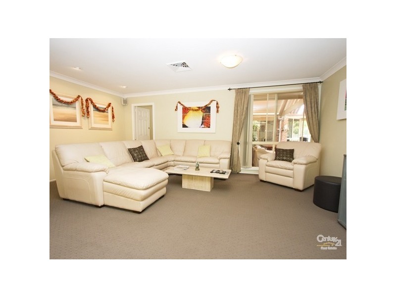 26 Warwick Way, Valentine NSW 2280