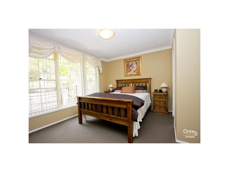 26 Warwick Way, Valentine NSW 2280