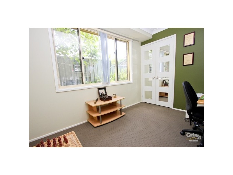 26 Warwick Way, Valentine NSW 2280