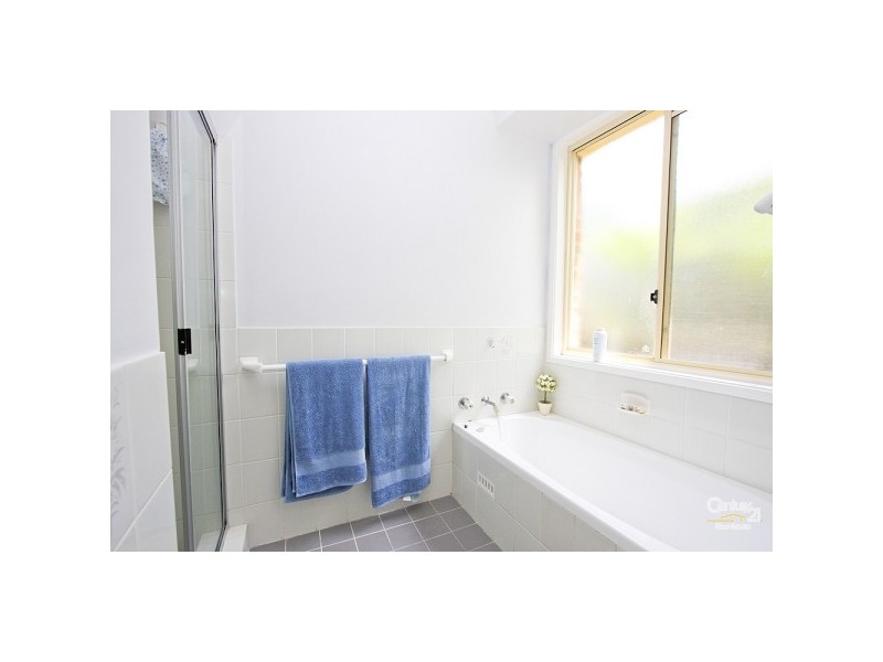 26 Warwick Way, Valentine NSW 2280