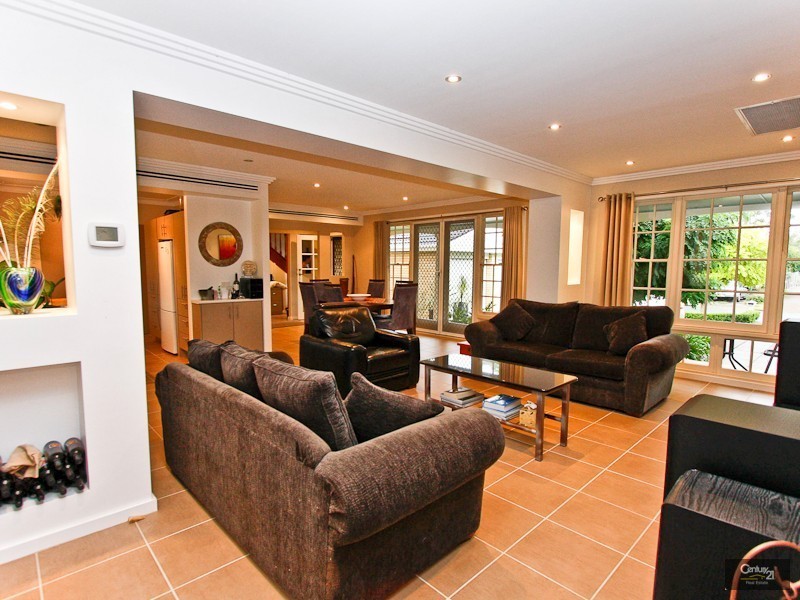 12 Keira Close, Valentine NSW 2280