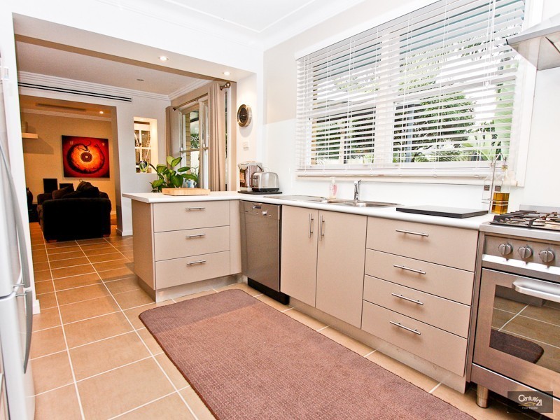 12 Keira Close, Valentine NSW 2280