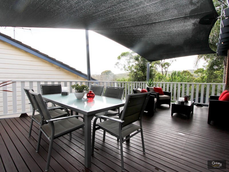 16 Andrew Road, Valentine NSW 2280