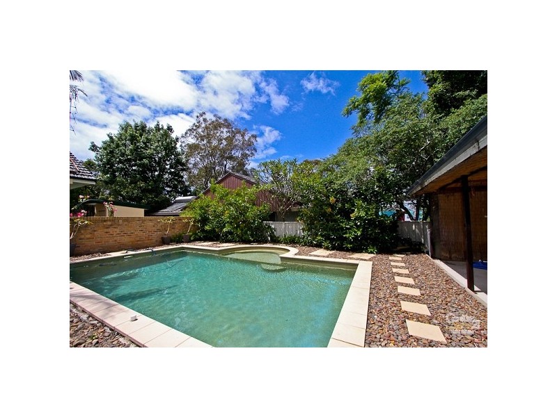 82 Andrew Road, Valentine NSW 2280