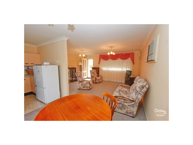 23 New York Avenue, Warners Bay NSW 2282