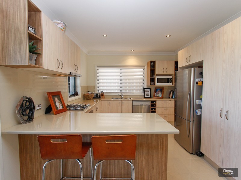 21 Siloam Drive, Belmont North NSW 2280