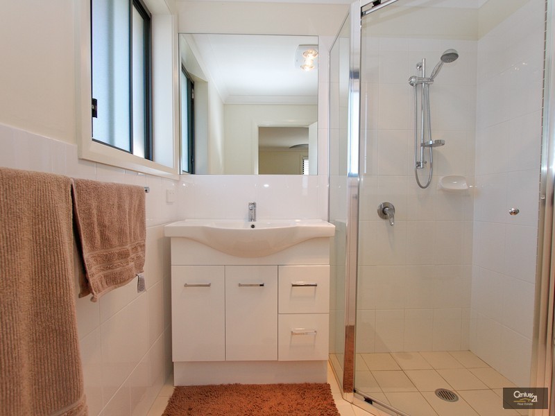 21 Siloam Drive, Belmont North NSW 2280