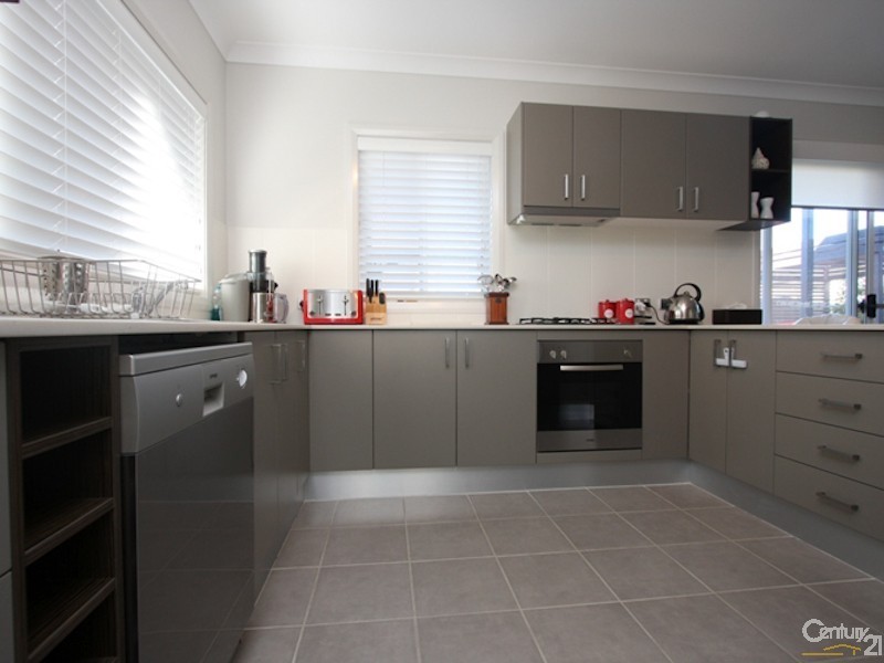 14 Siloam Drive, Belmont North NSW 2280