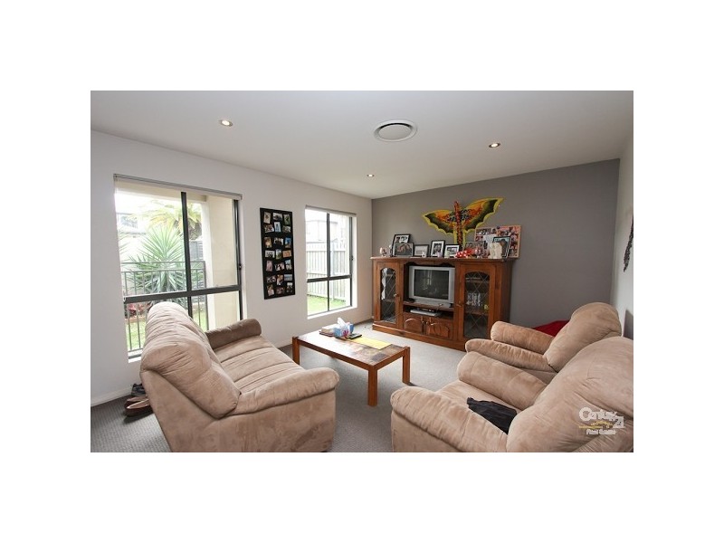 10/346-348 Pacific Highway, Belmont North NSW 2280