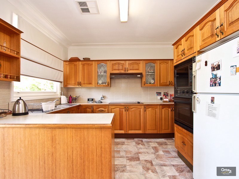 418 Warners Bay Road, Charlestown NSW 2290