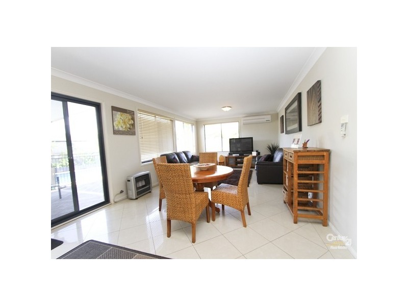 2 The Hatch, Belmont NSW 2280