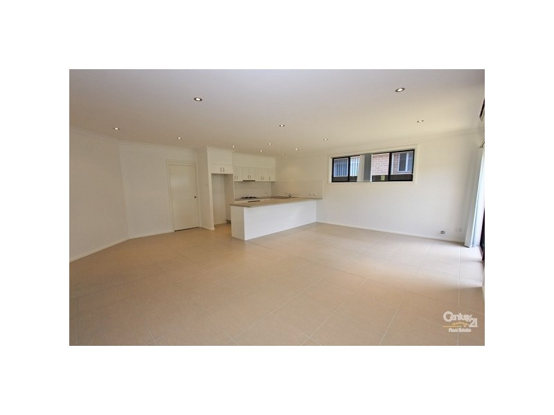 98 Dalmeny Drive, Macquarie Hills NSW 2285