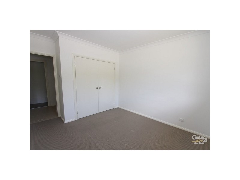 98 Dalmeny Drive, Macquarie Hills NSW 2285