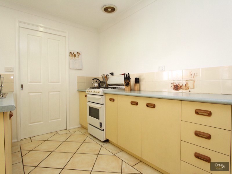 1 Turret Close, Valentine NSW 2280