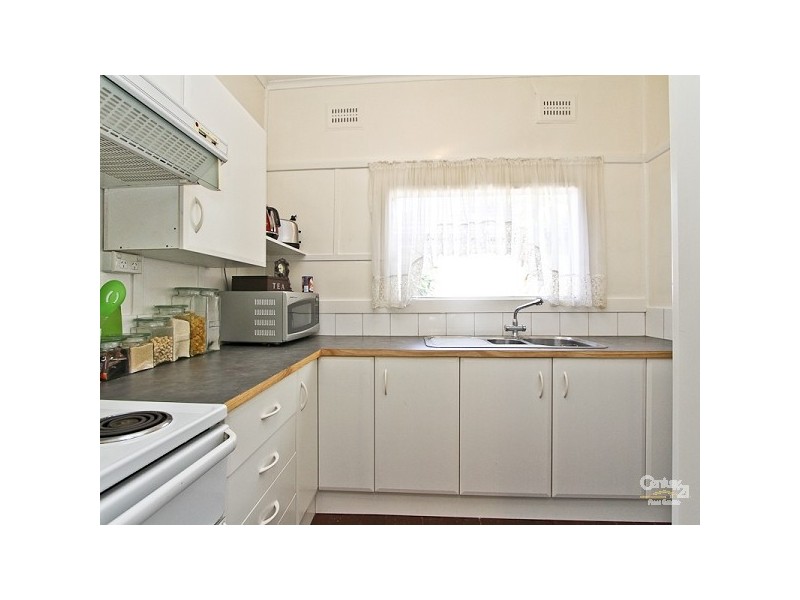 146 Medcalf Street, Warners Bay NSW 2282