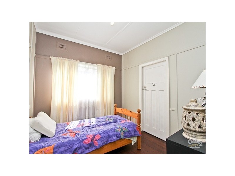 146 Medcalf Street, Warners Bay NSW 2282