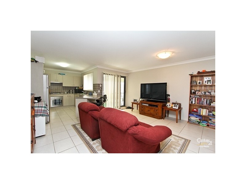 16 Ridgemont Avenue, Cameron Park NSW 2285