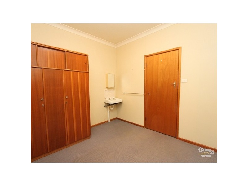 64 Felton Street, Gateshead NSW 2290