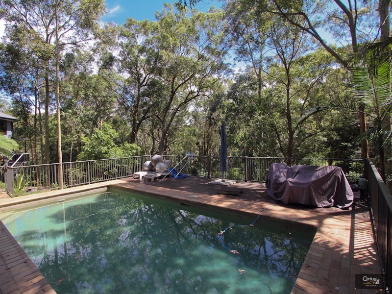 5 Paris Crescent, Valentine NSW 2280