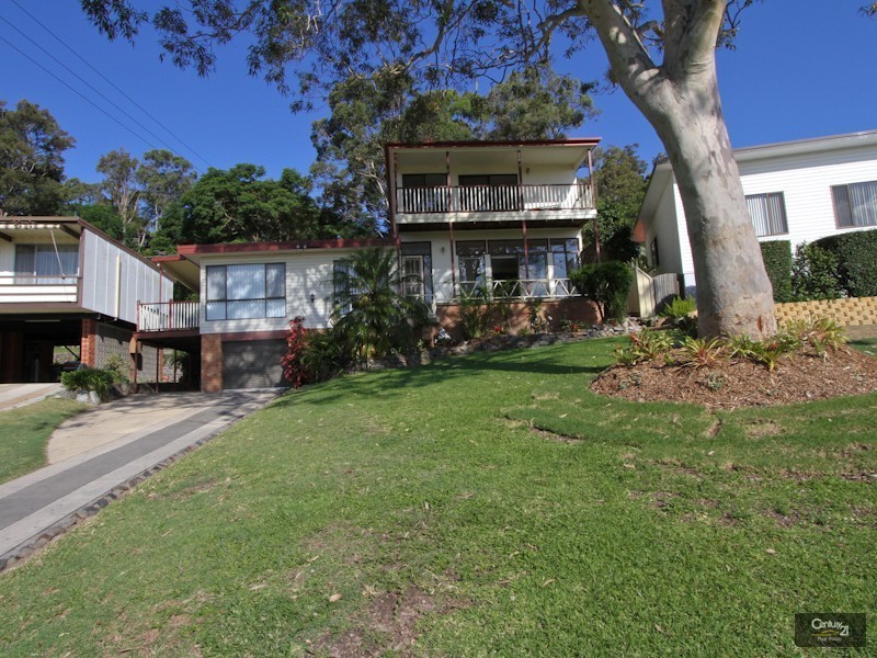 32 Albert Street, Valentine NSW 2280