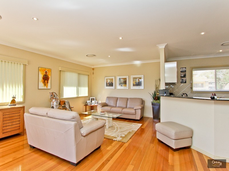 2/622 Macquarie Drive, Eleebana NSW 2282
