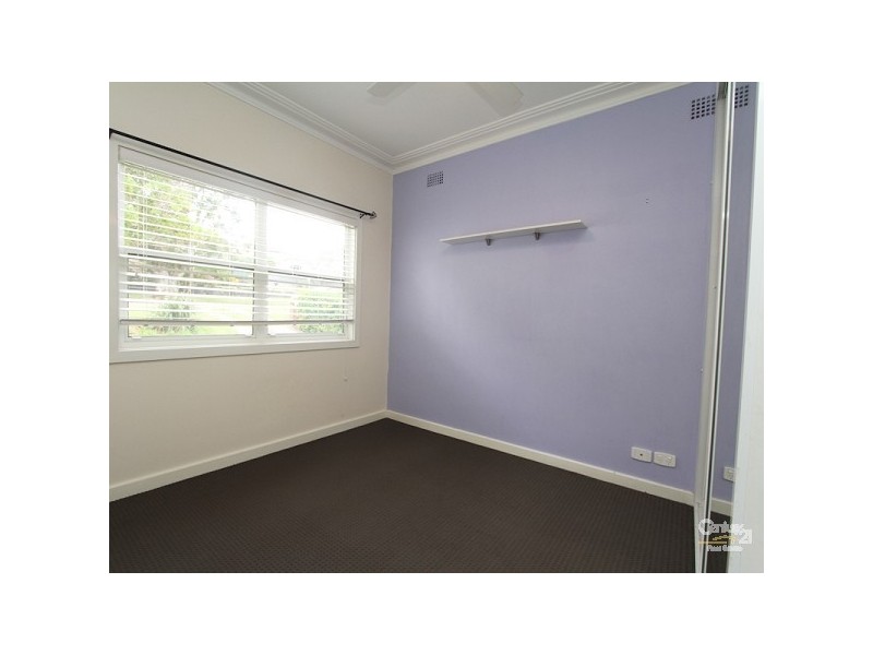 17 Hallvert Crescent, Charlestown NSW 2290