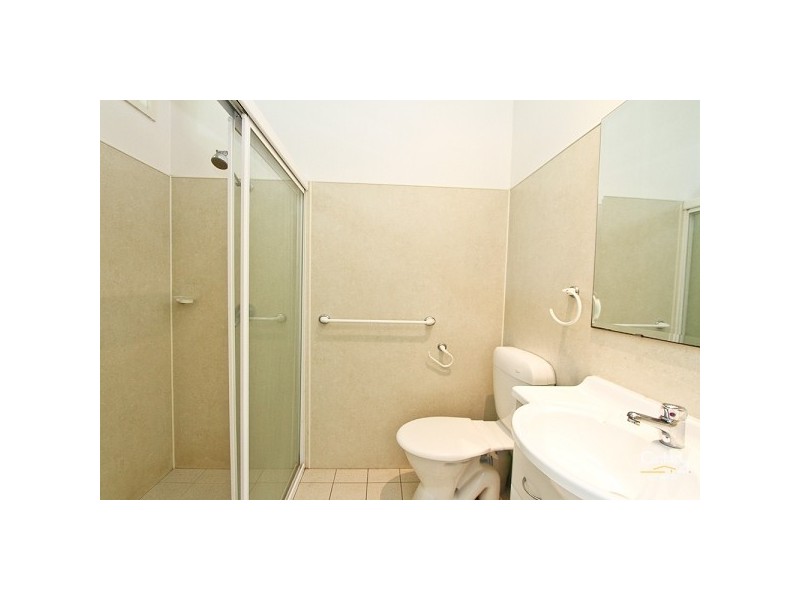 21 Gordon Street, Eleebana NSW 2282