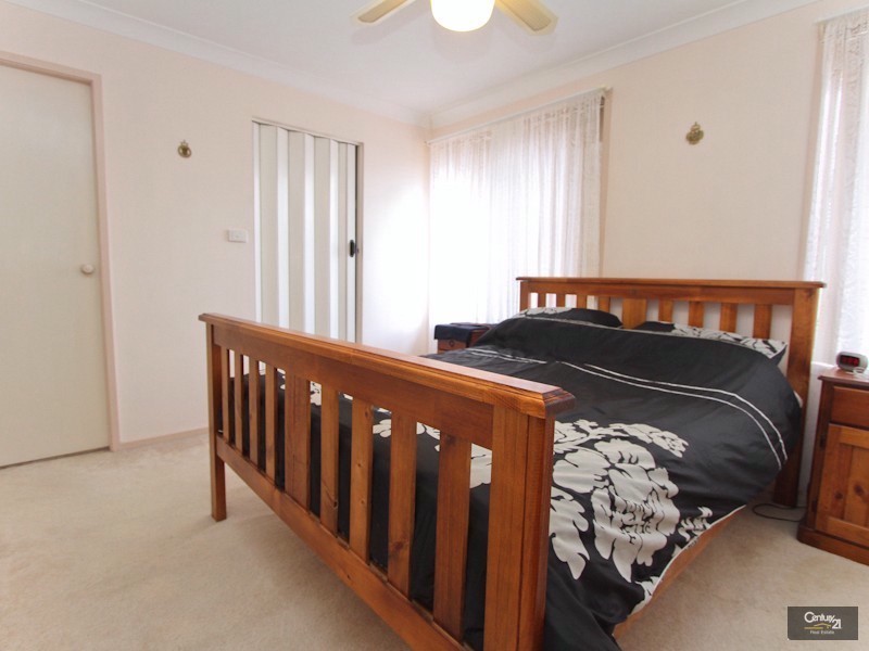 9 Aurora Court, Warners Bay NSW 2282