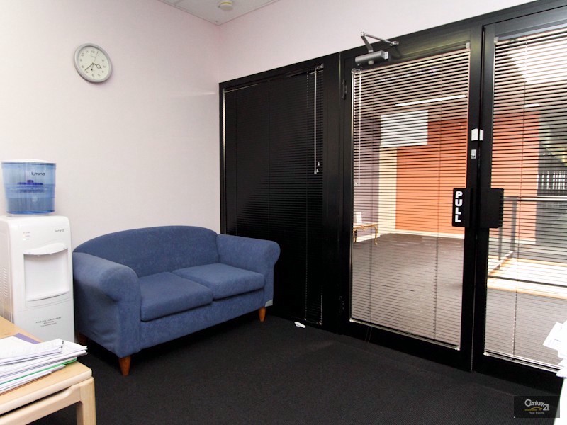 6/70 Dilkera Avenue, Valentine NSW 2280