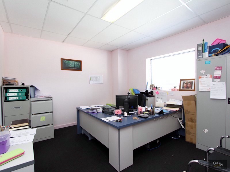 6/70 Dilkera Avenue, Valentine NSW 2280