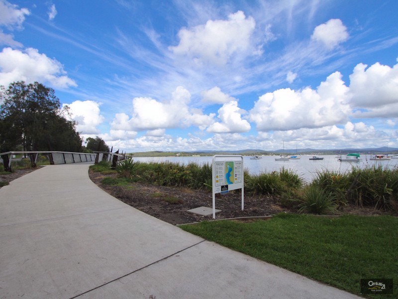 596 Macquarie Drive, Eleebana NSW 2282