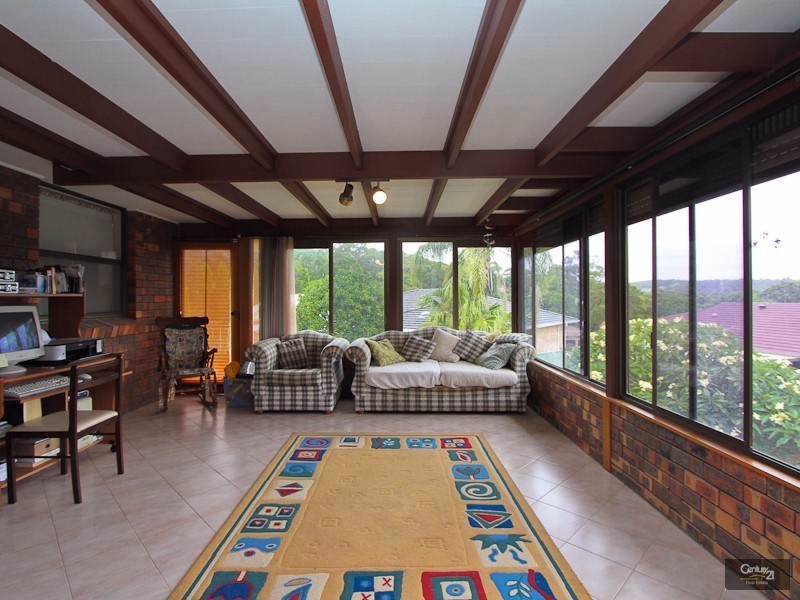 64 Regal Way, Valentine NSW 2280