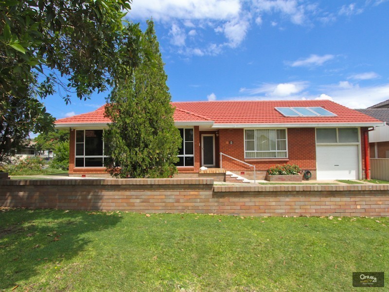 8 Park Road, Speers Point NSW 2284