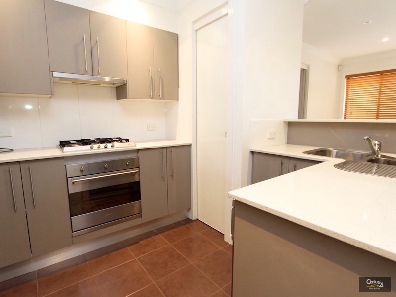 2/36 Albert Street, Warners Bay NSW 2282