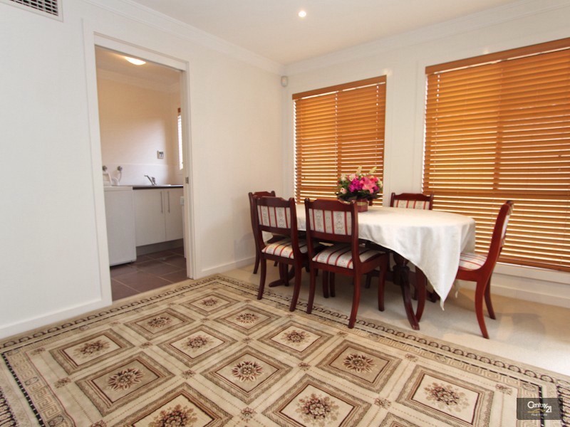 2/36 Albert Street, Warners Bay NSW 2282