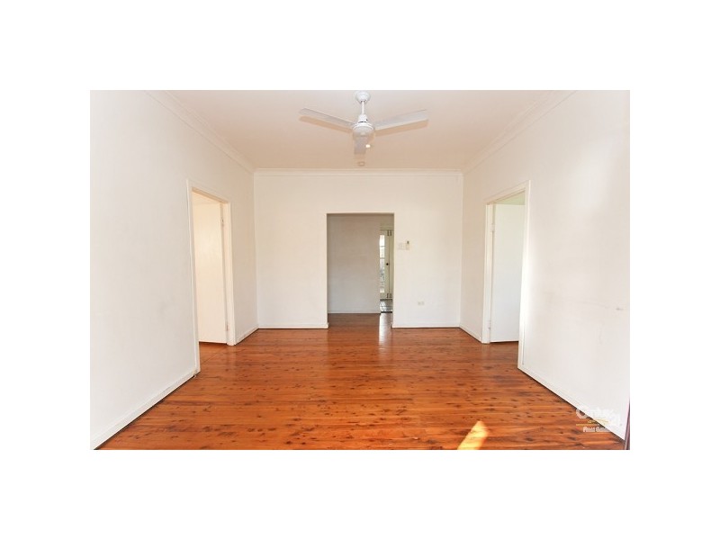 70 Thompson Road, Speers Point NSW 2284
