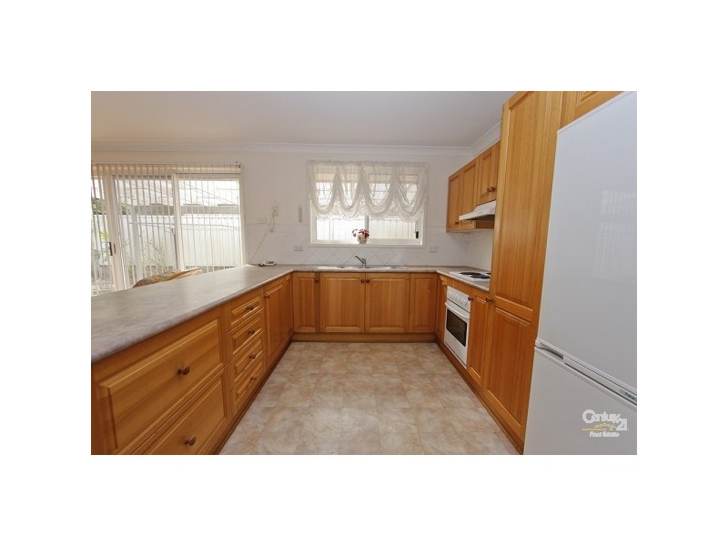 4/14 Berringar Road, Valentine NSW 2280