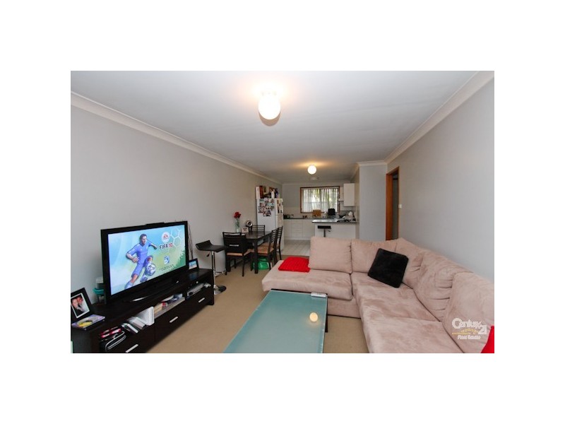 3/8 Dudley Road, Charlestown NSW 2290