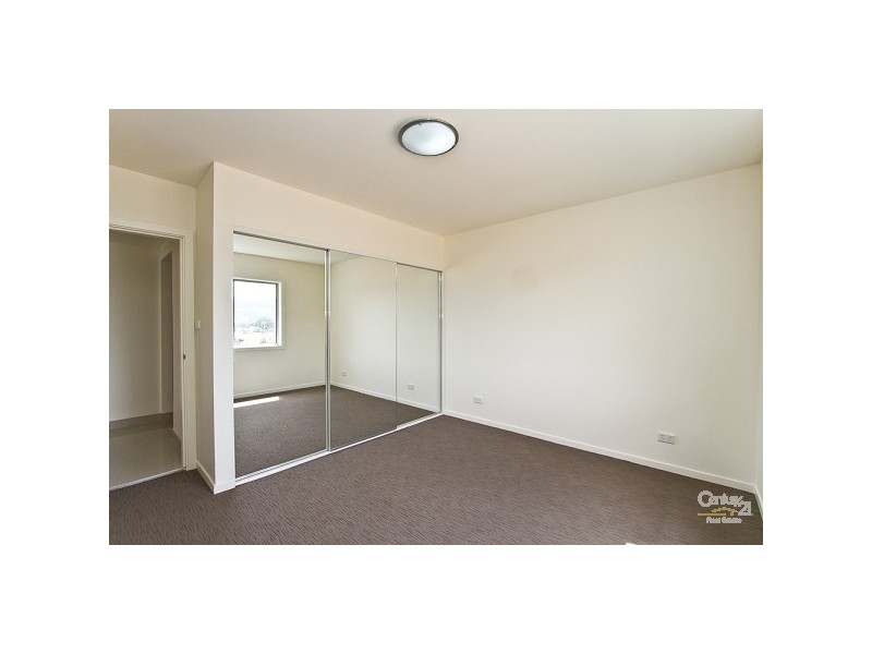 8/78 Albert Street, Warners Bay NSW 2282