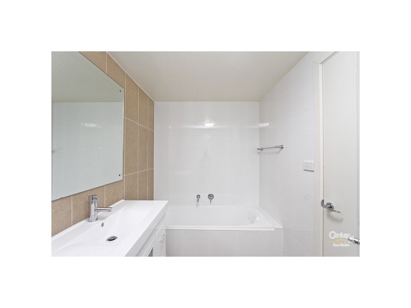 8/78 Albert Street, Warners Bay NSW 2282