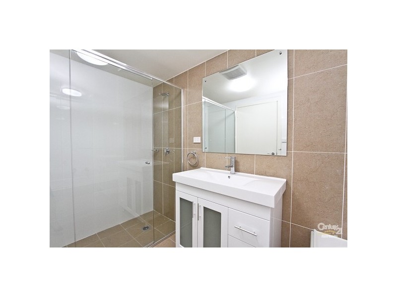 8/78 Albert Street, Warners Bay NSW 2282