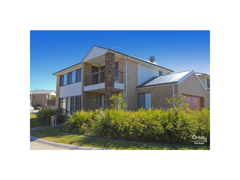 8 Siloam Drive, Belmont NSW 2280